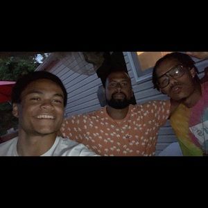 Meet your Posher, Justin